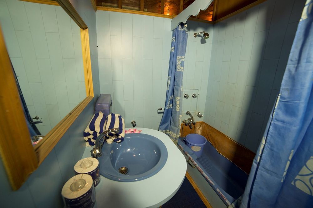 Aziz Palace Group Of Houseboats Srinagar  Luaran gambar